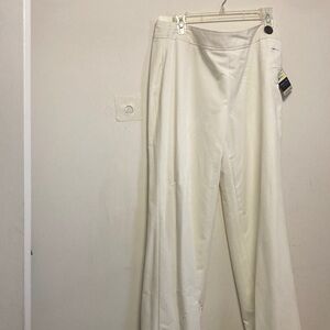 CHAPTER ONE/Elegant Cream Women's Pants fully lined.